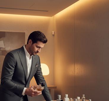 Fragancias de nicho para hombres: aromas más allá de la madera